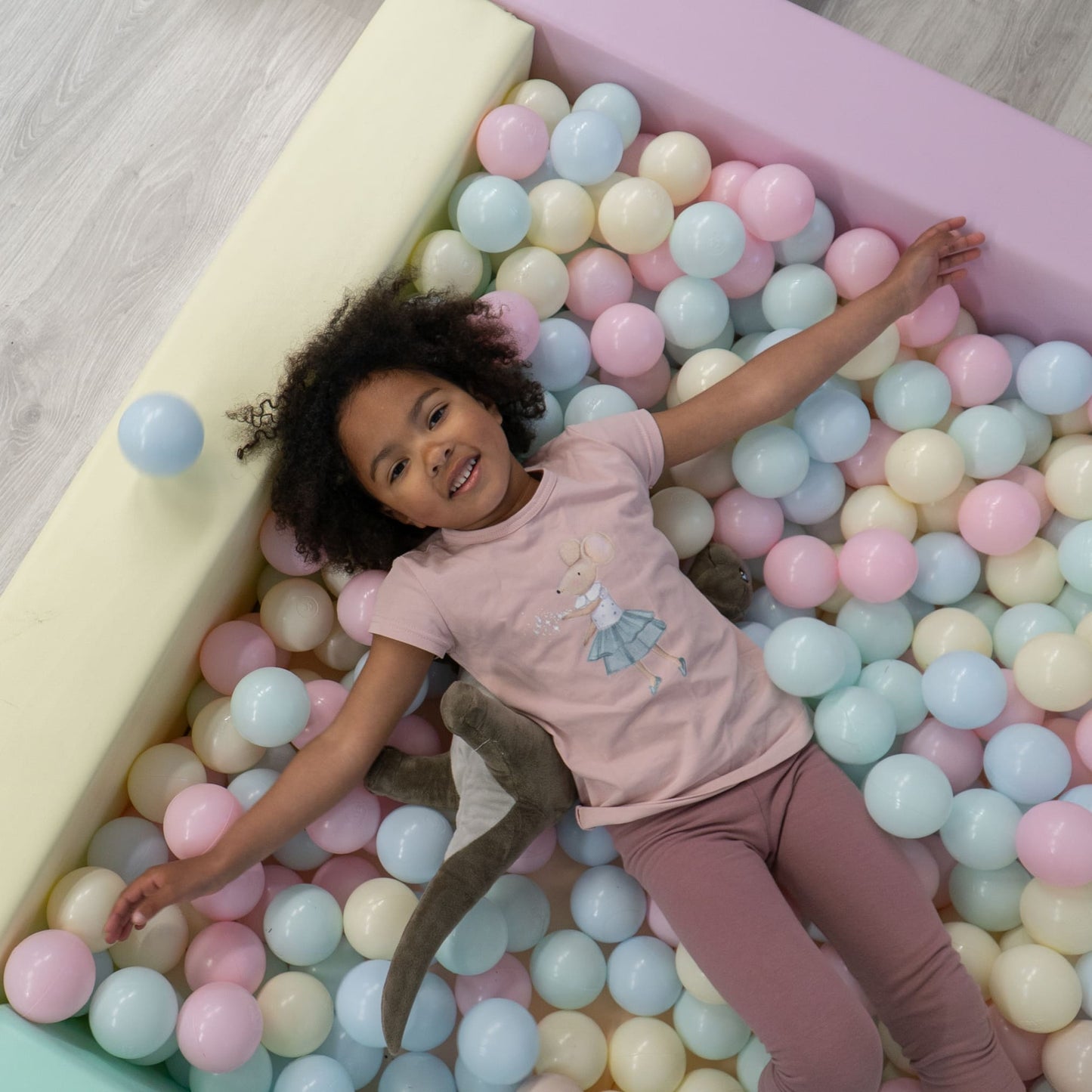 Yumuşak Top Havuzu - Ball Play Heaven